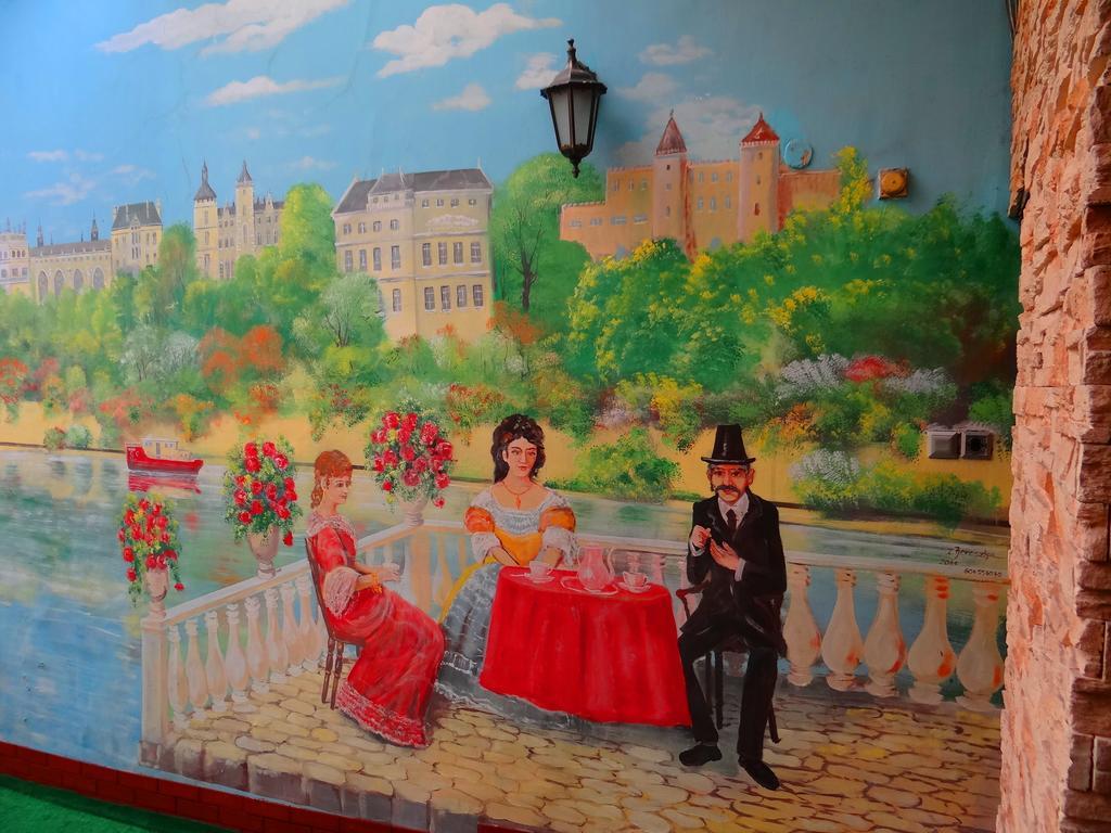 Hotel Sekwana Czestochowa Ngoại thất bức ảnh