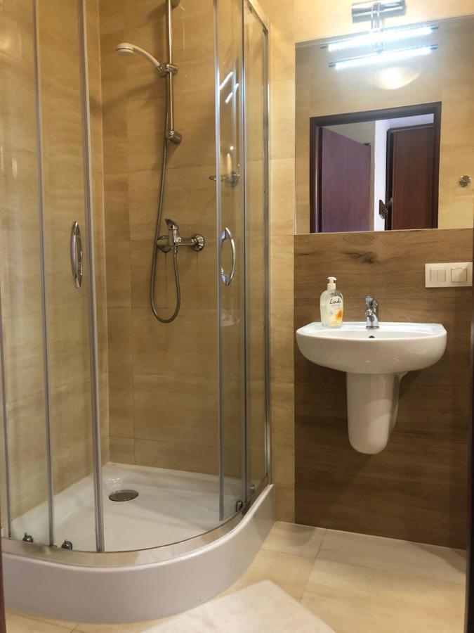 Hotel Sekwana Czestochowa Ngoại thất bức ảnh