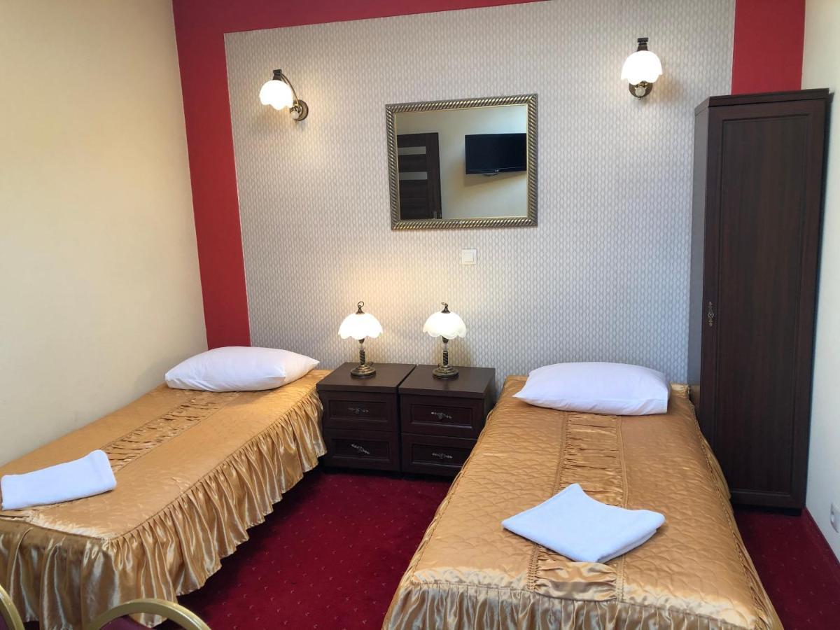 Hotel Sekwana Czestochowa Ngoại thất bức ảnh